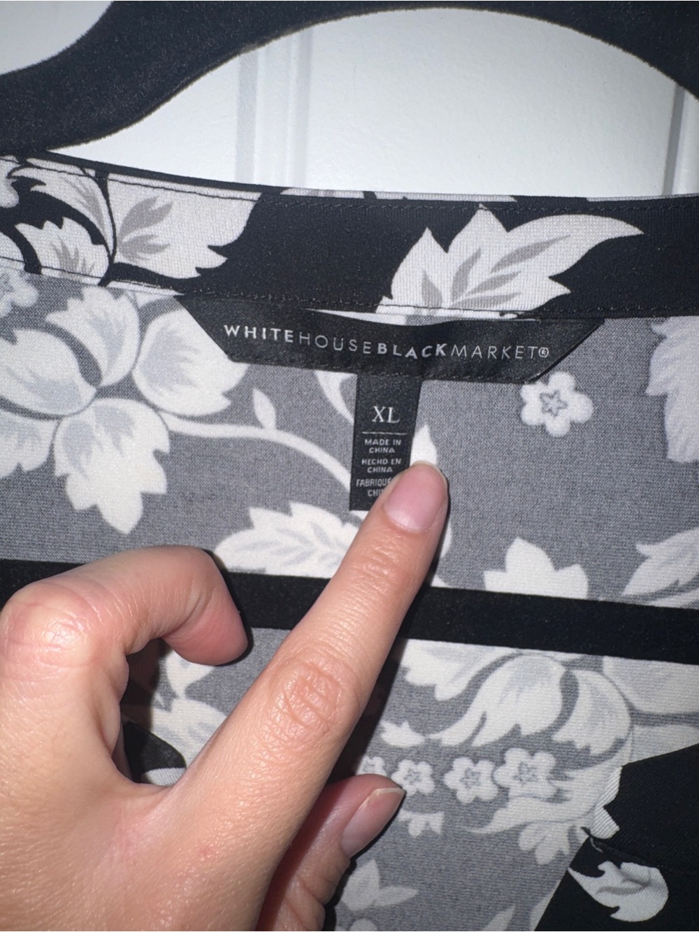 White House Black Market Black and White Floral Dress - Picture 4 of 5